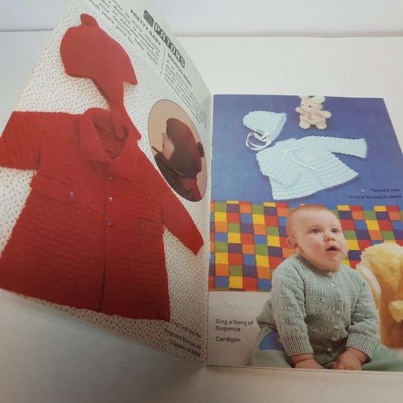 Set of 3 Vintage PATONS BEEHIVE Baby and Toddler Knitting Crochet Pattern Books - Picture 11 of 16